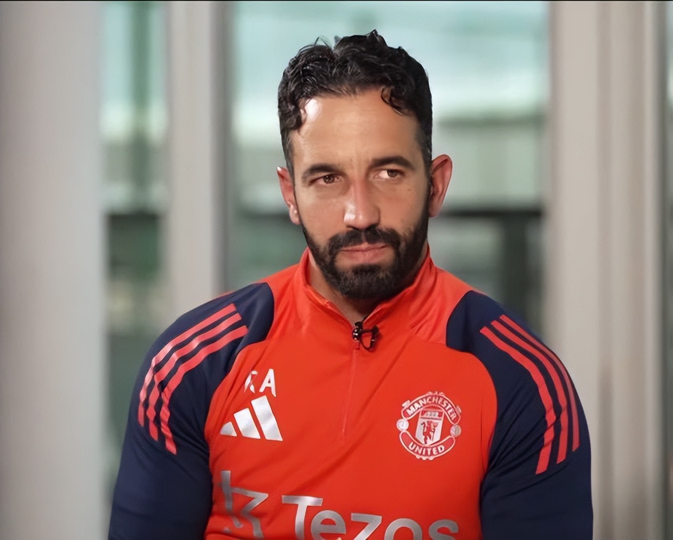 曼联客场难挽败局，主帅面临压力的简单介绍