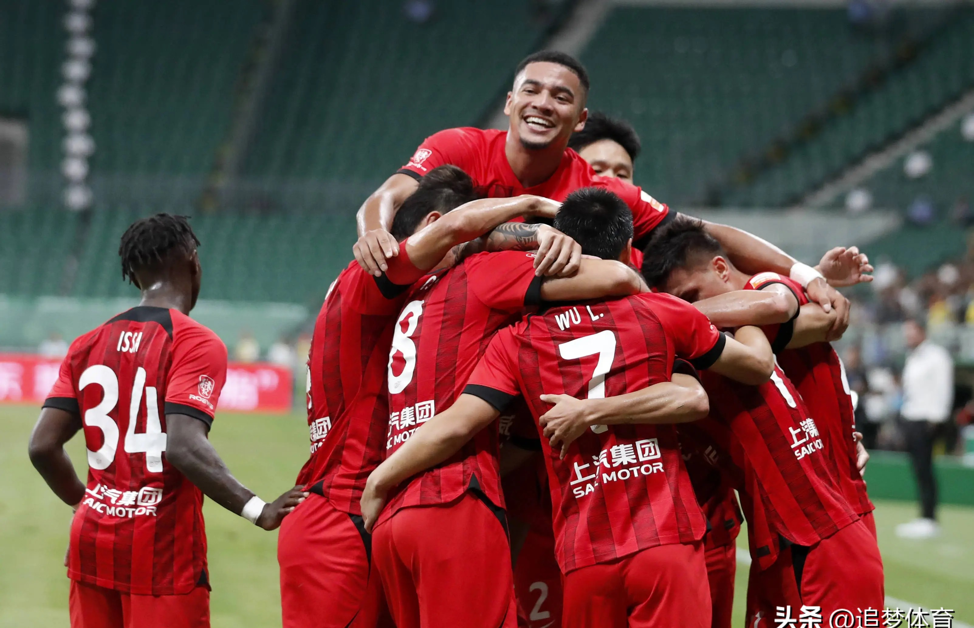 足球冠军之战，强队争霸气势恢宏的简单介绍